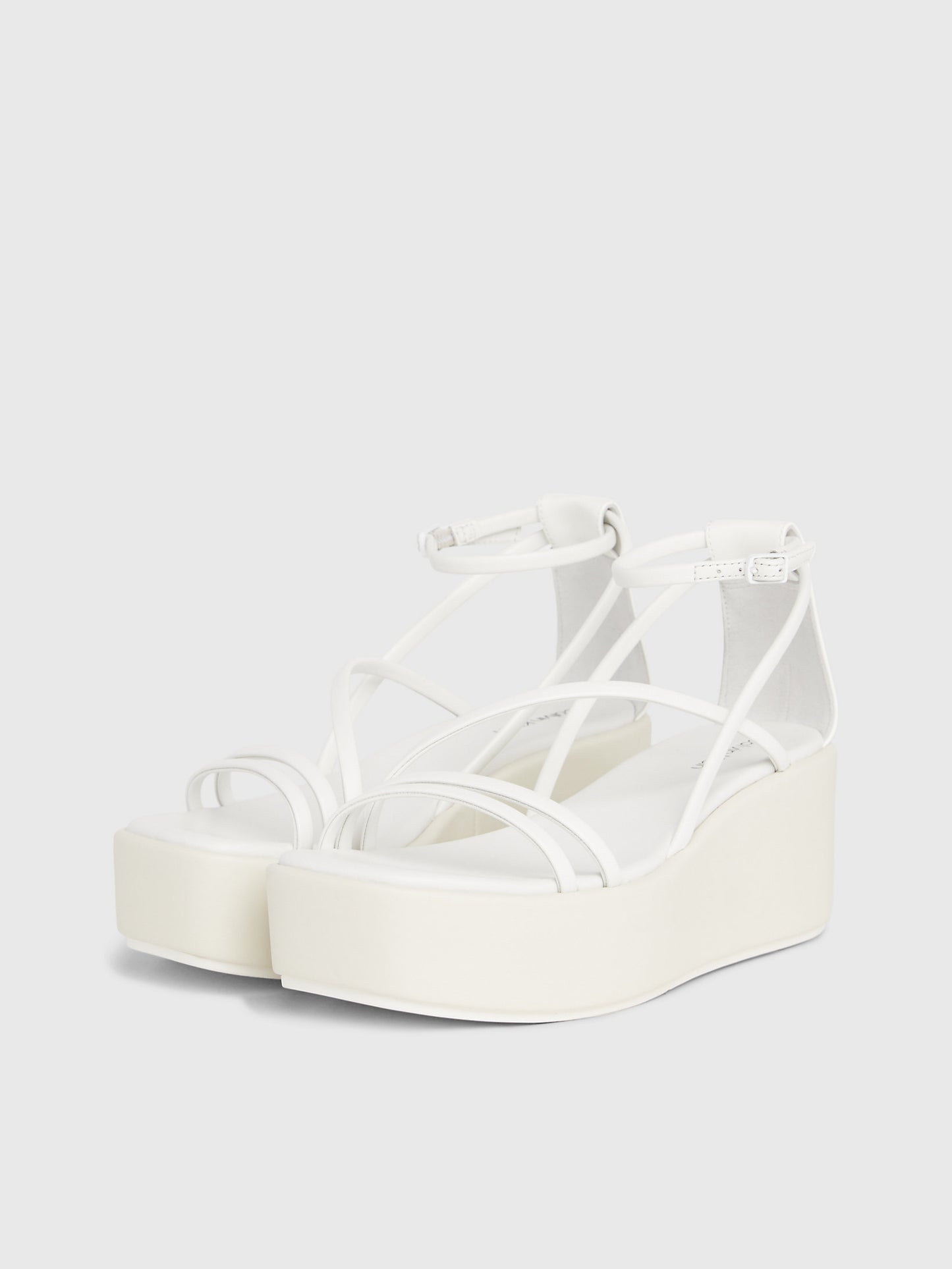 PLATEAU WEDGE SANDAL WHITE