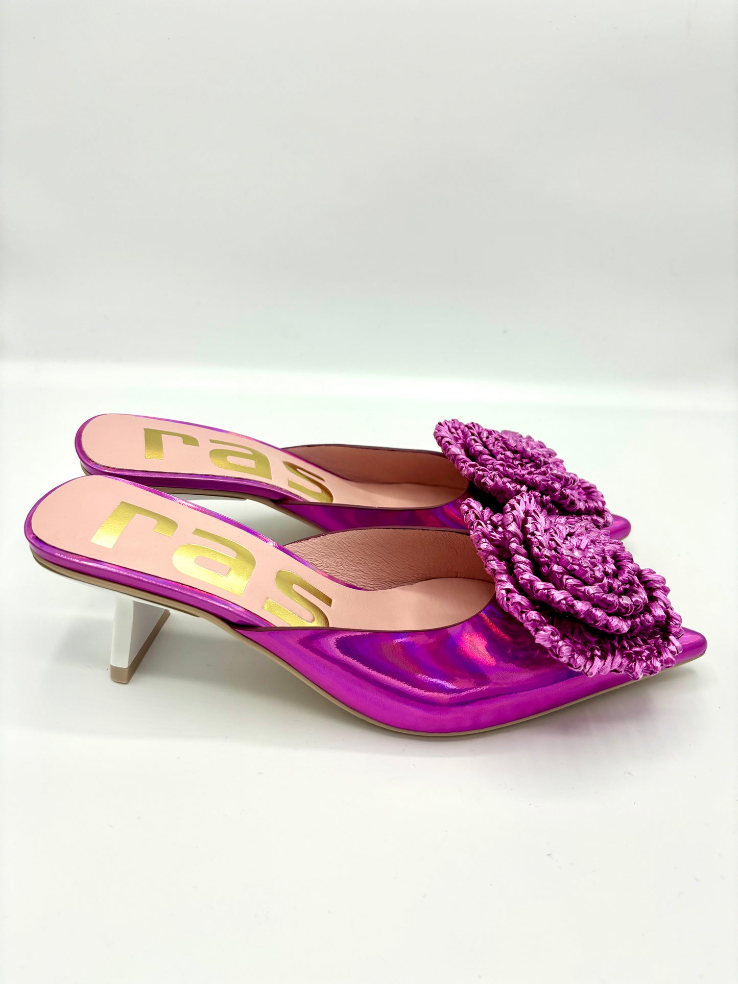 GLOOM PINK MULE RAS