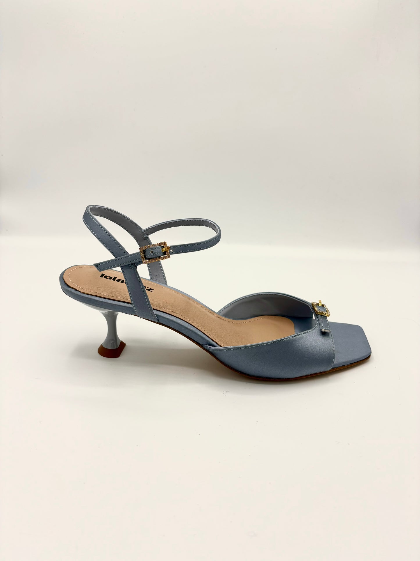 SHINY BLUE SATIN HEEL
