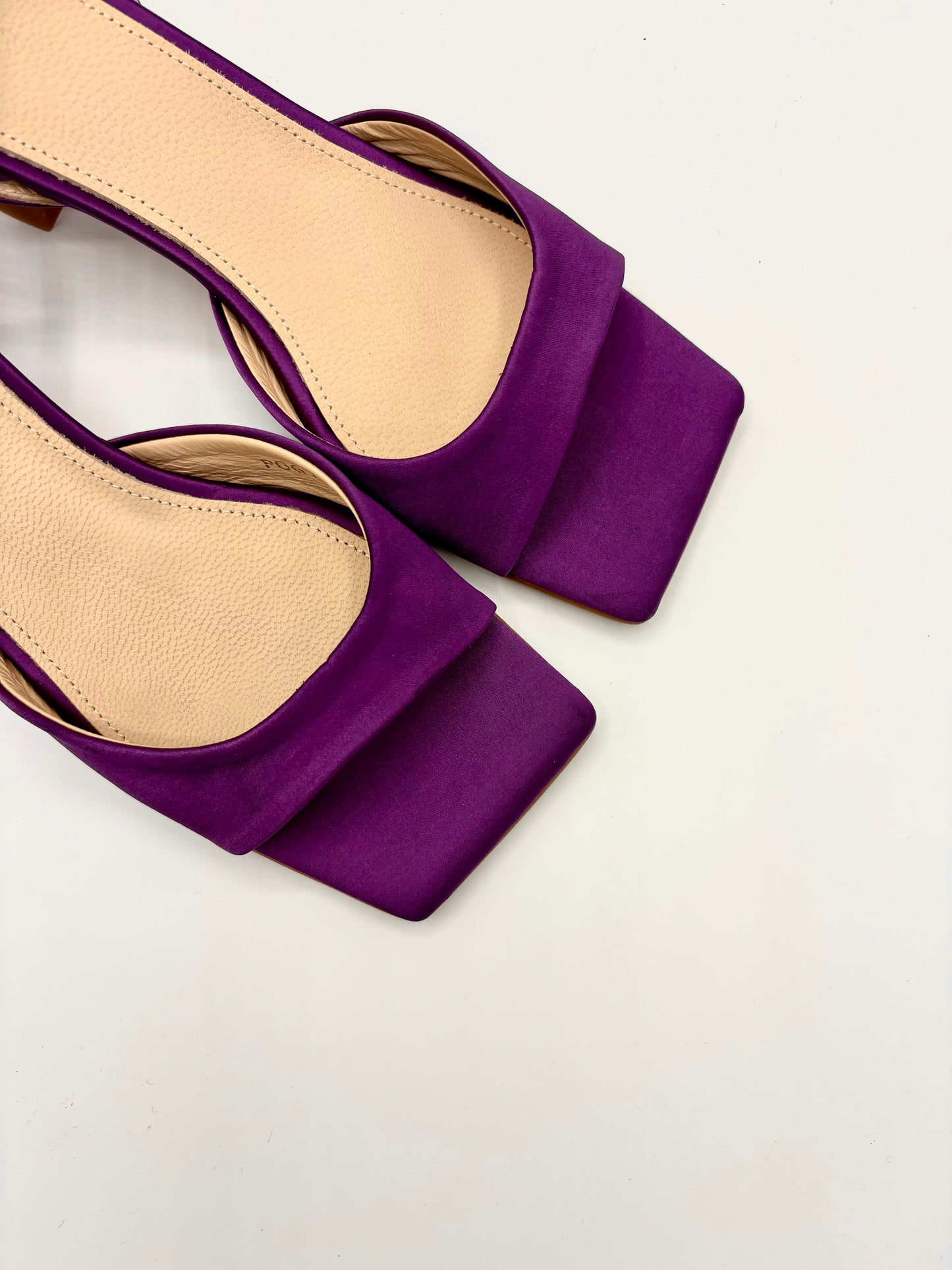 SKYE SILKY PURPLE SANDALS