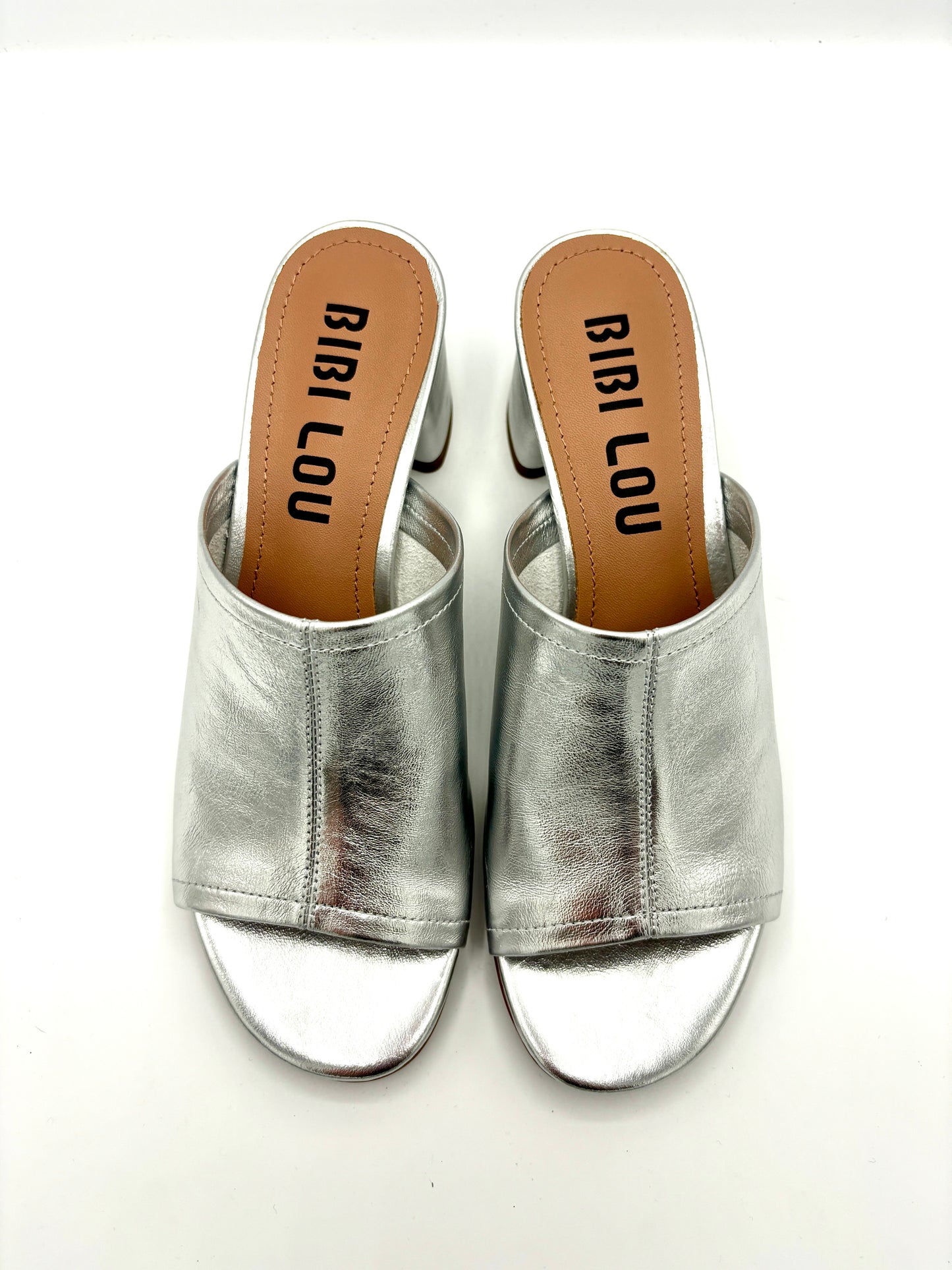 CREASED LEATHER MULE SILVER