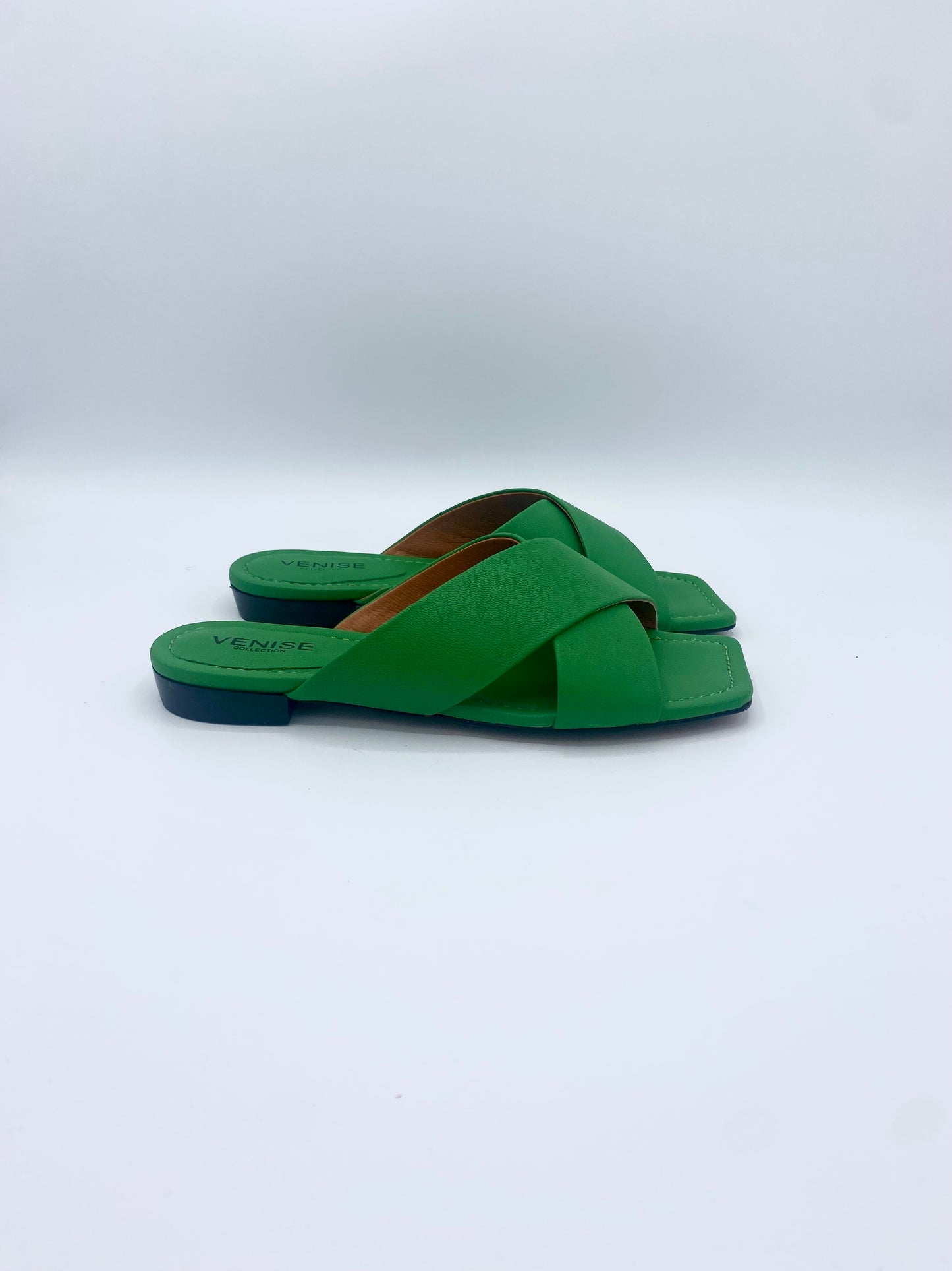 FLAT SANDAL SUPER GREEN