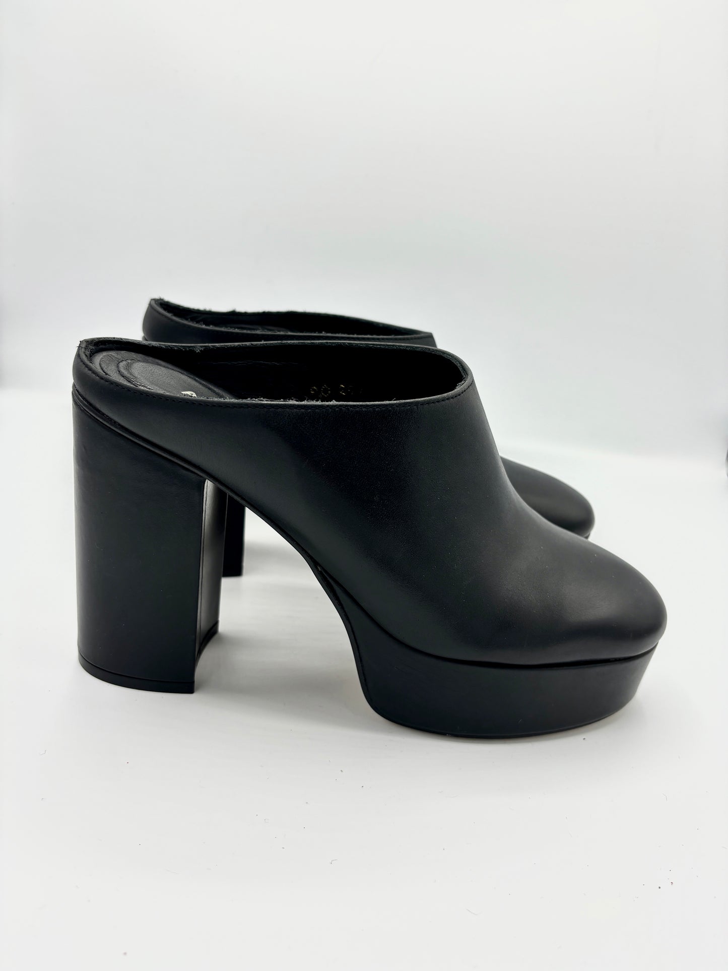 CLOCK OUT HIGH MULE BLACK