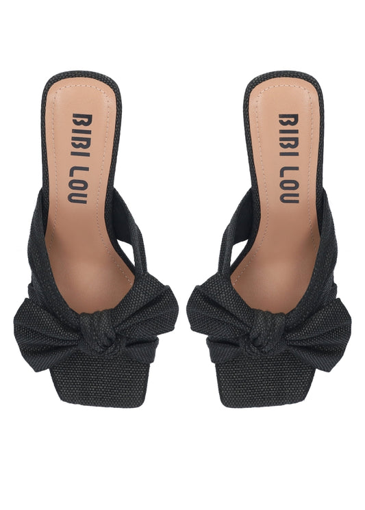 KARSIE HEELED SANDALS BLACK