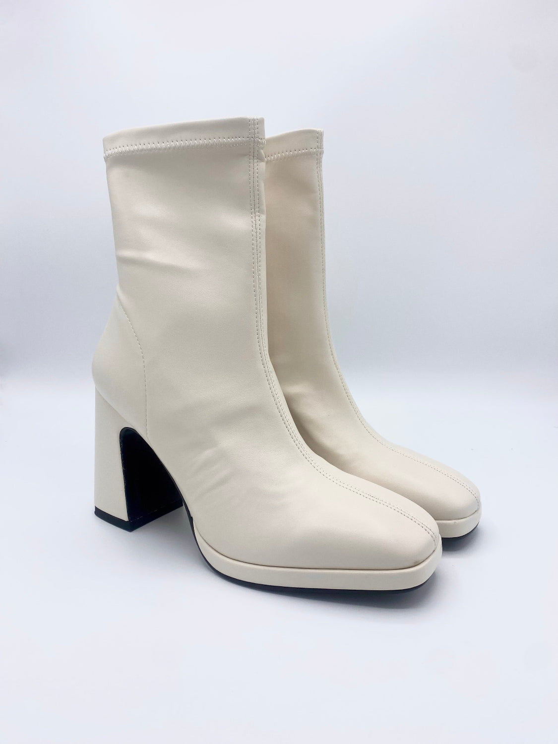LINKA ANKLE BOOTS WHITE STRETCH