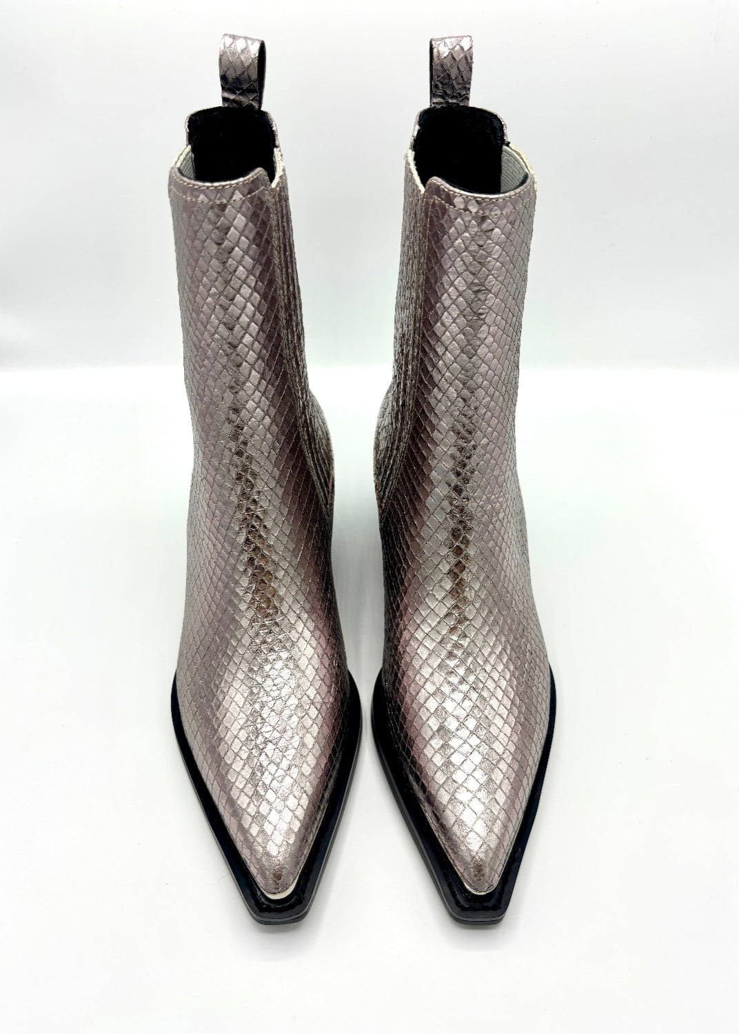 LOLA CRUZ METALLIC ROSÉ SNAKE WESTERN BOOT4