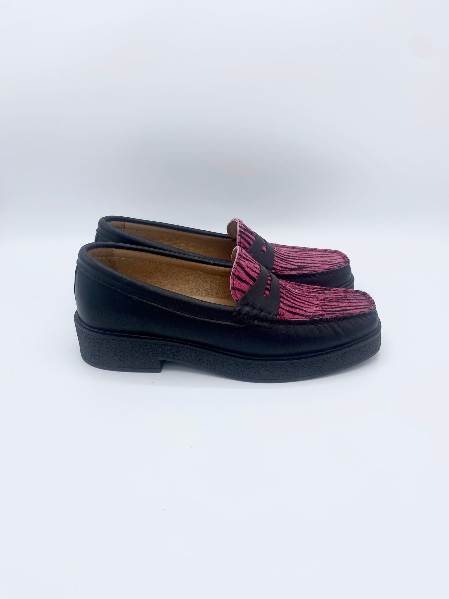 BOG LOAFER PINK ZEBRA