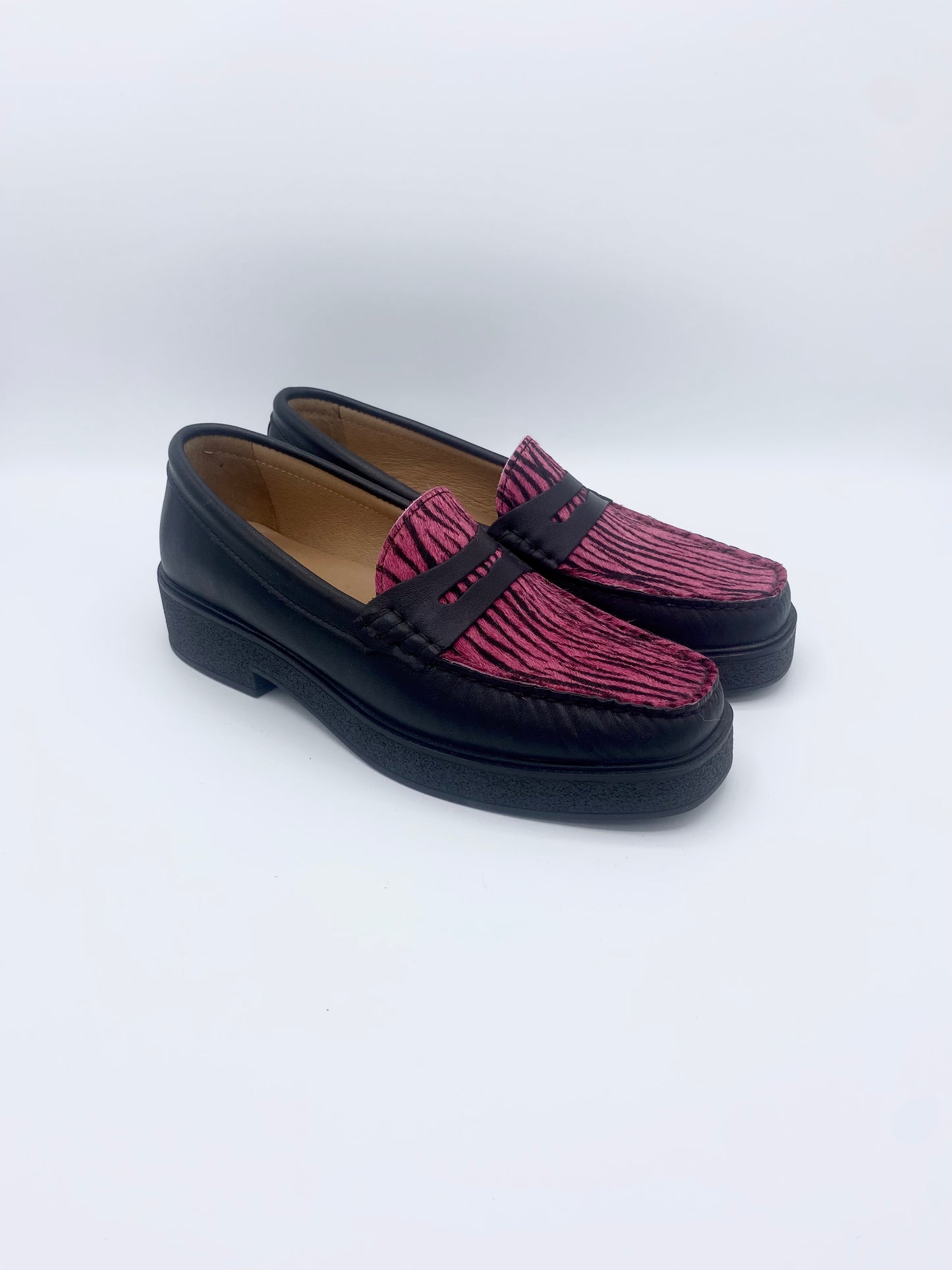 BOG LOAFER PINK ZEBRA