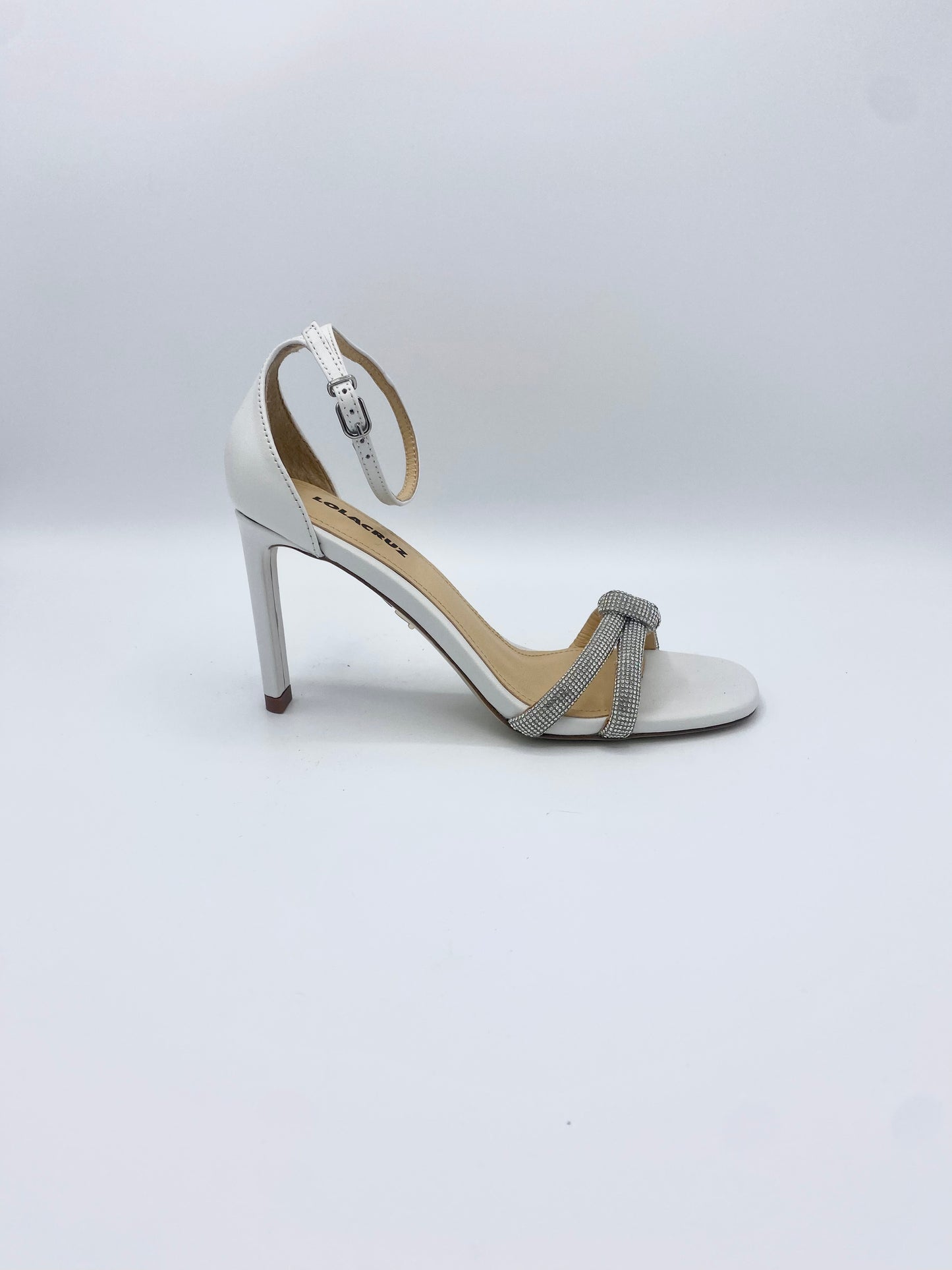 MAMOLA WHITE HEEL