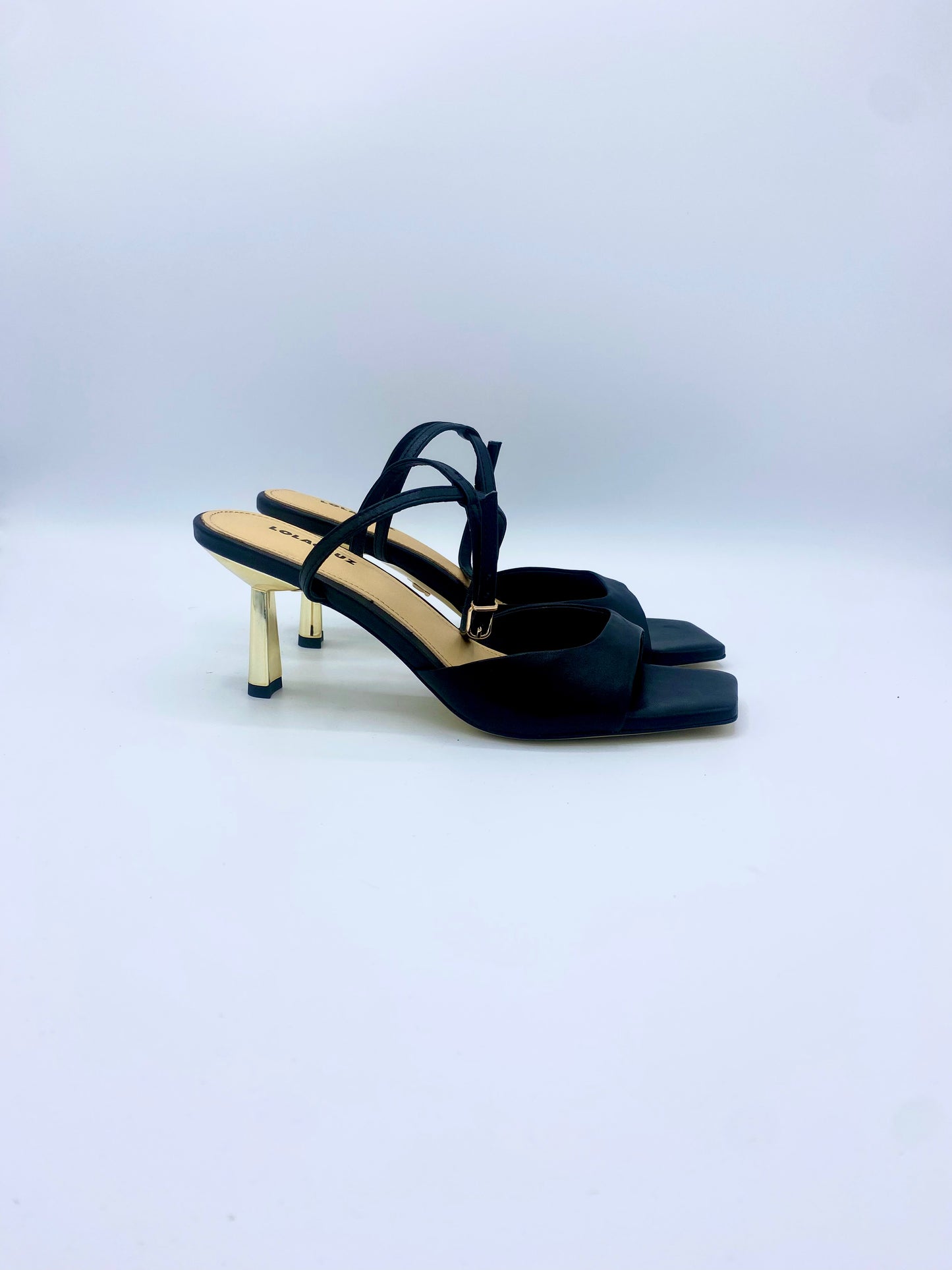 PIENZA WONDER BLACK HEEL