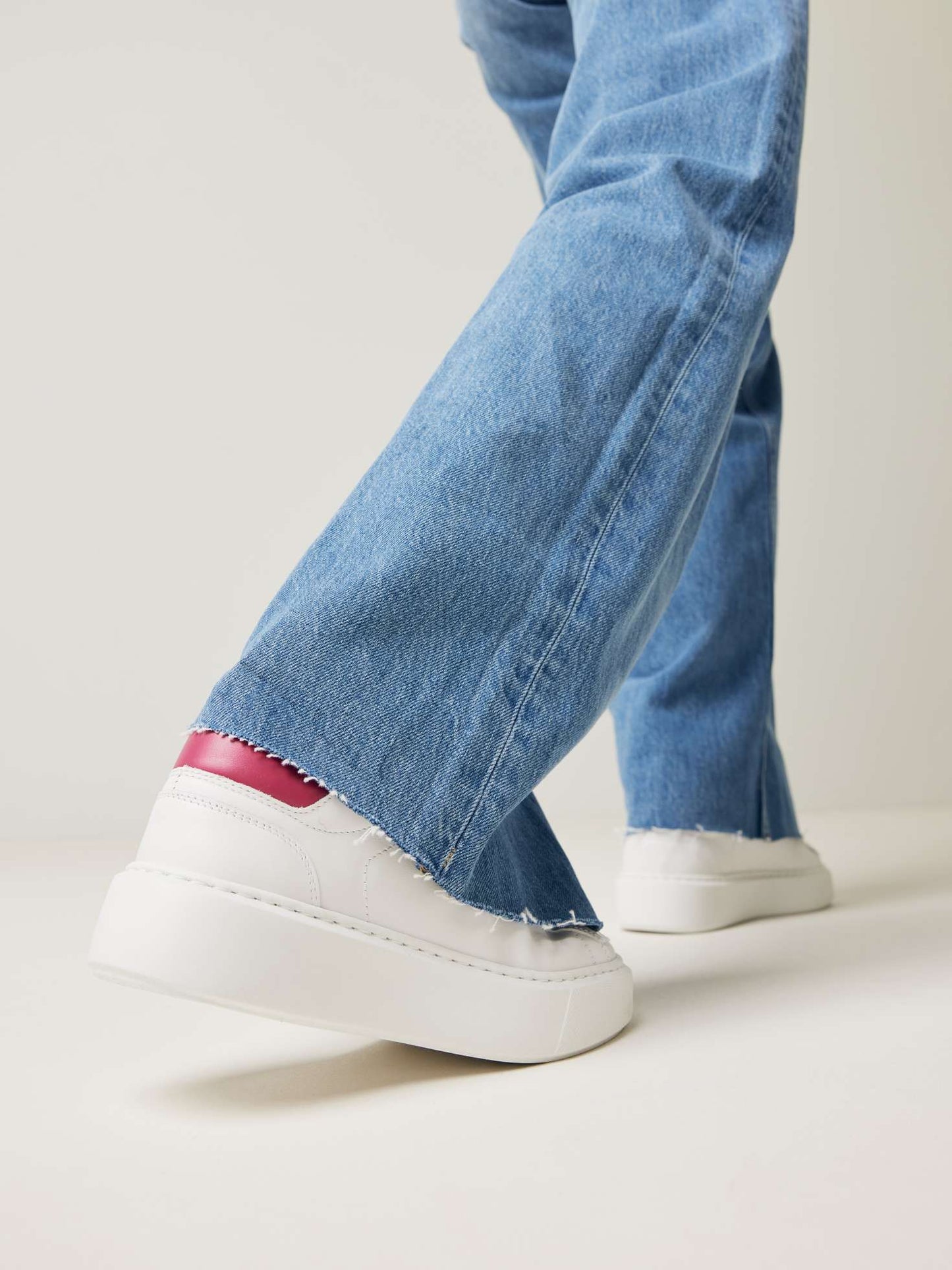 VINCE SNEAKER WHITE PINK