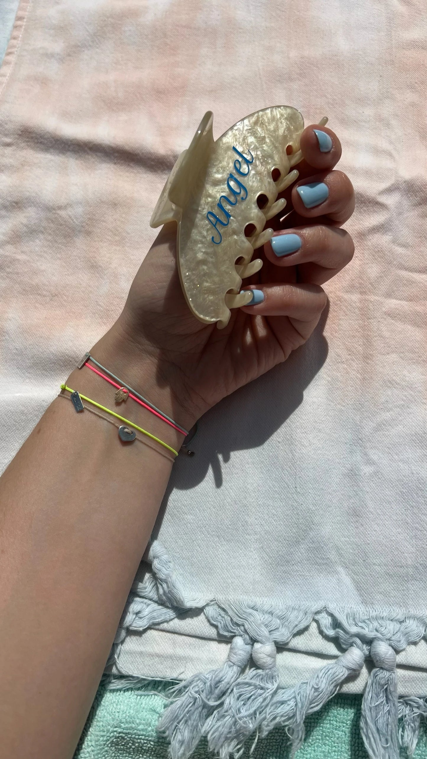 ANGEL CLIP IN MARBLE GLAM