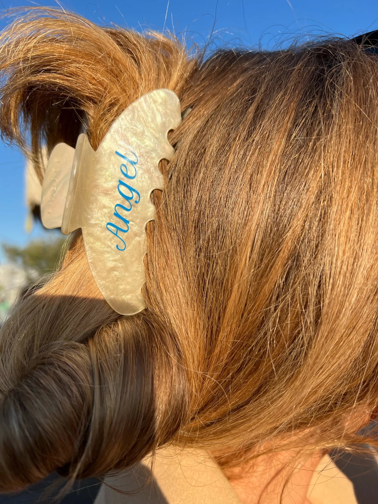 ANGEL CLIP IN MARBLE GLAM