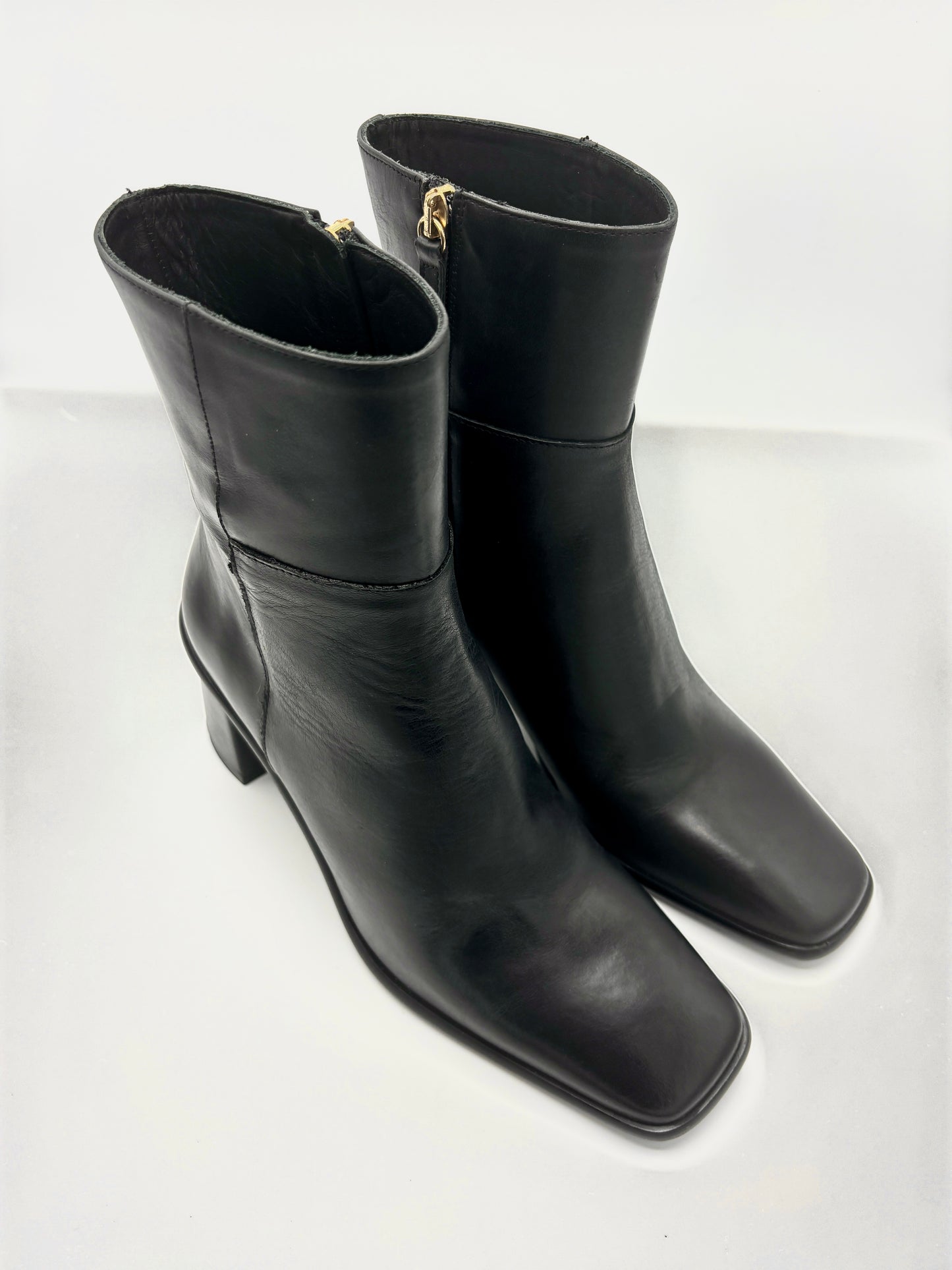 WEST TOTAL BLACK ANKLE BOOT