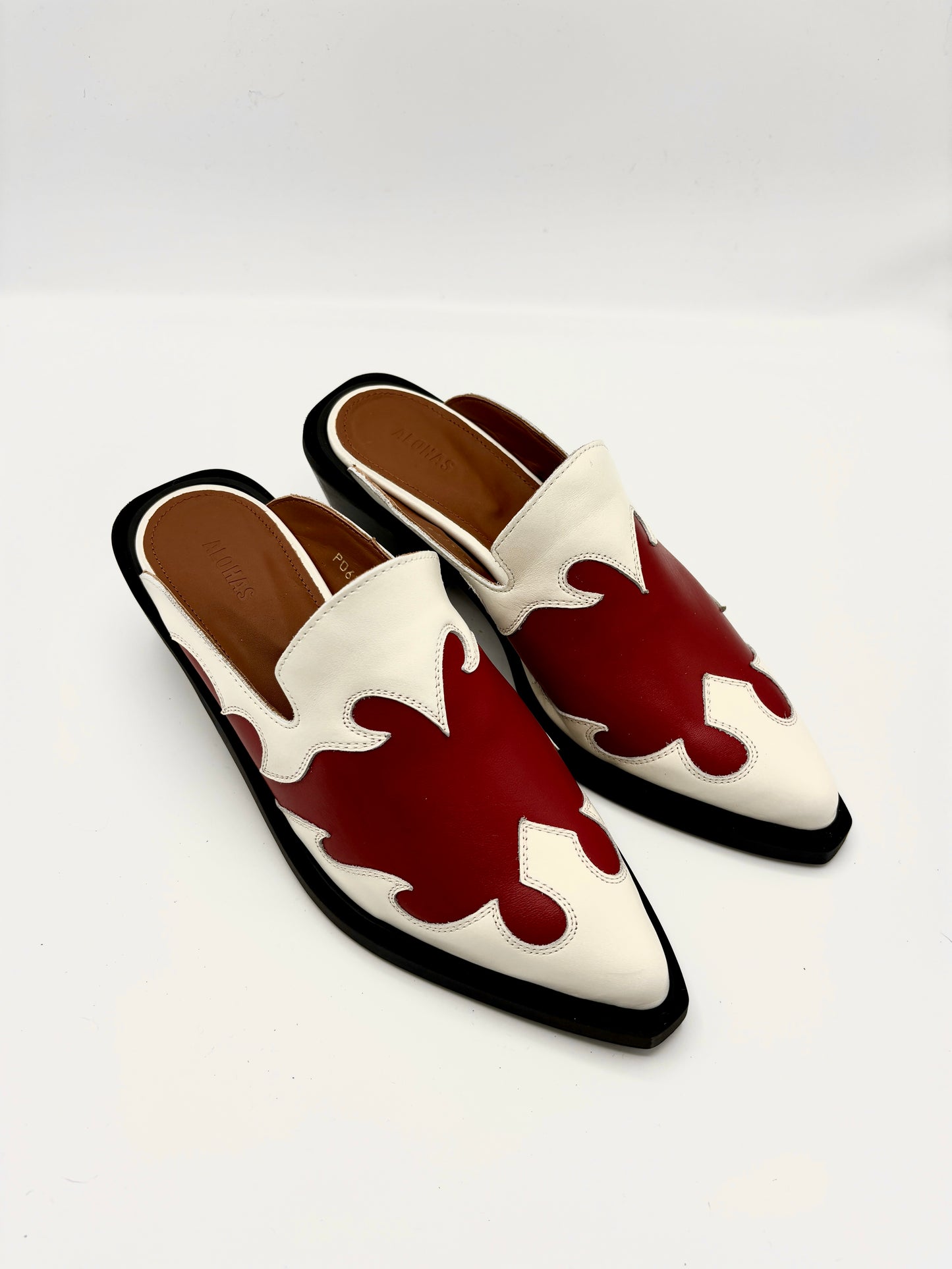 WESTON WESTERN MULES RED AND WHITE