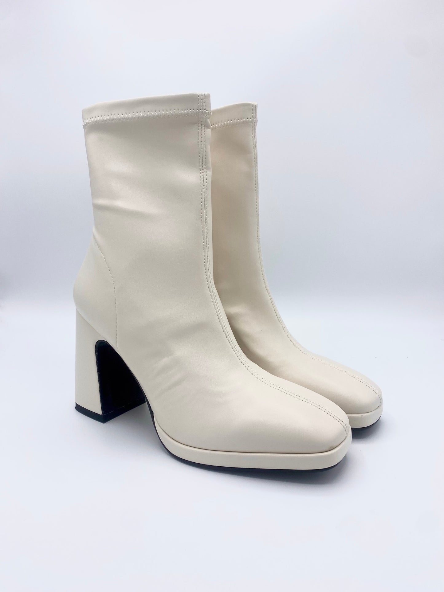 LINKA ANKLE BOOTS WHITE STRETCH