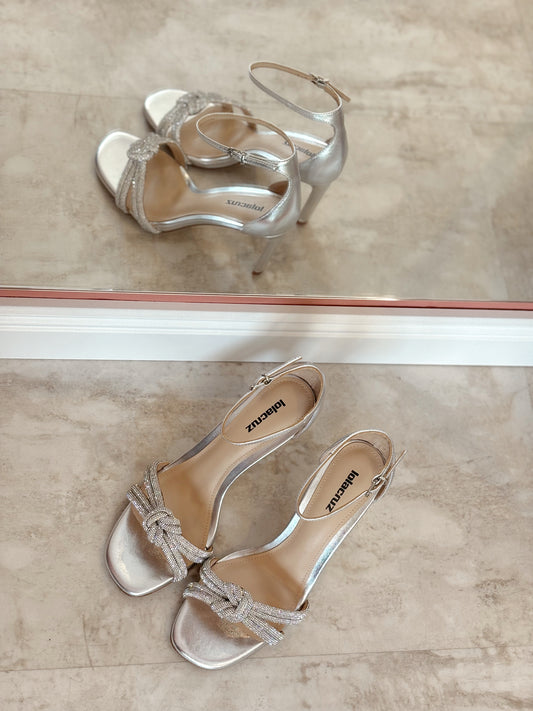 MAMOLA SILVER HEEL