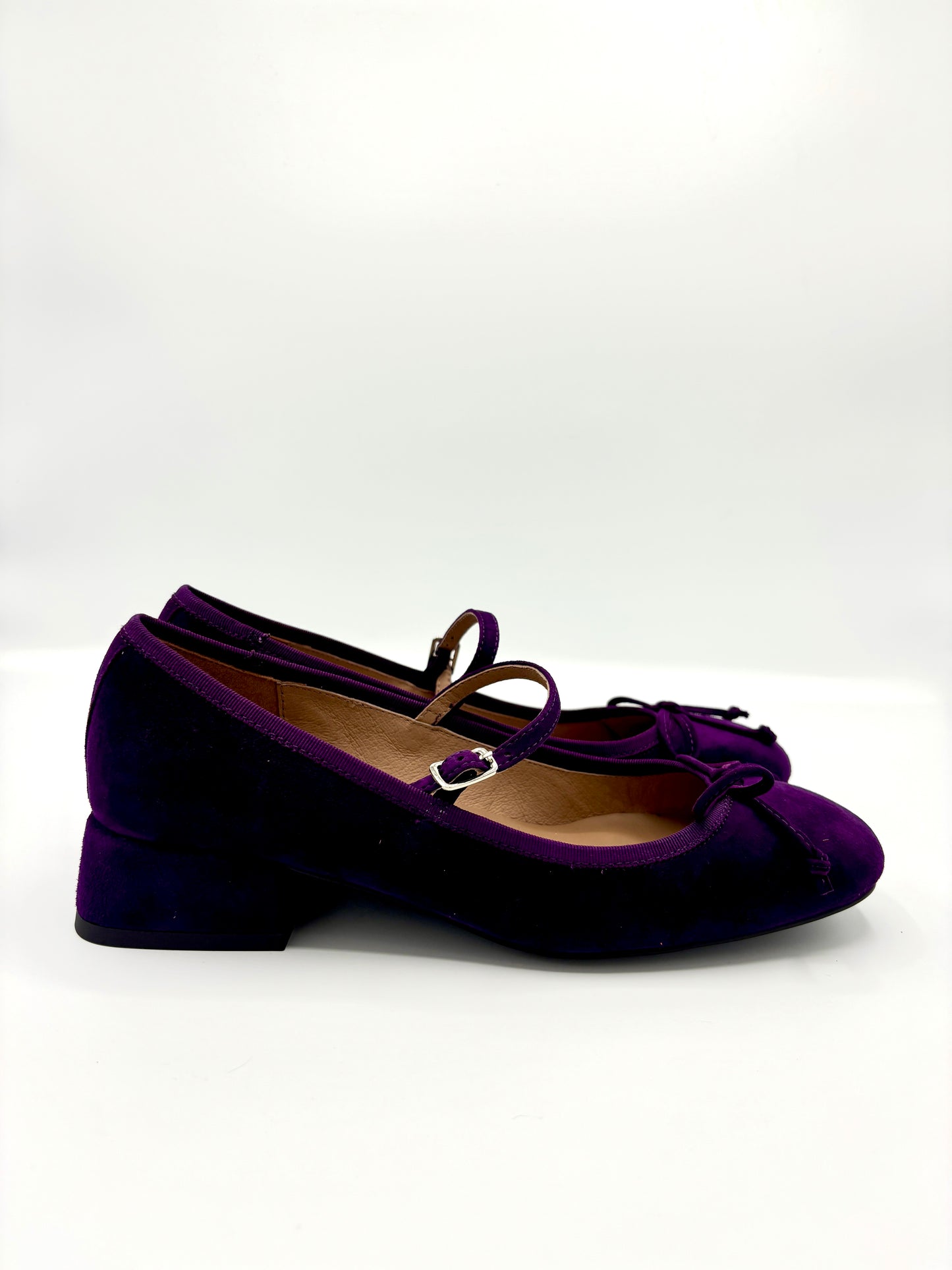 MISTY BERRY SUEDE BALLERINA