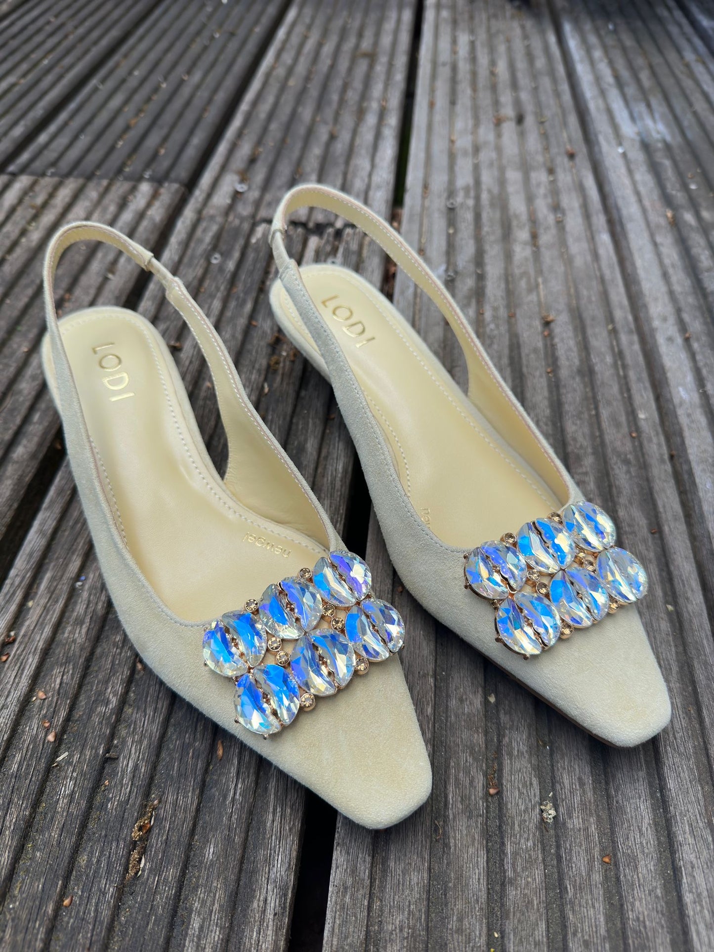 ERIDANO PUMP BUTTER YELLOW