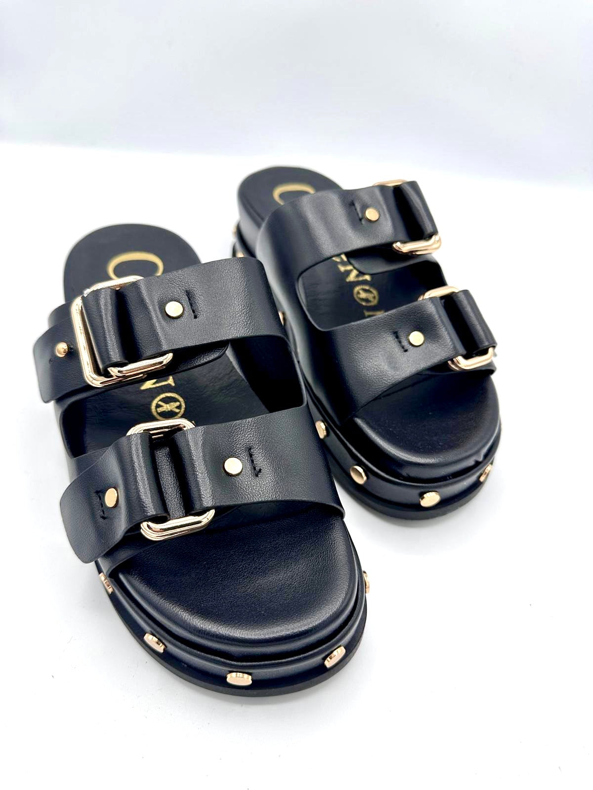 PLATEAU SANDAL BLACK