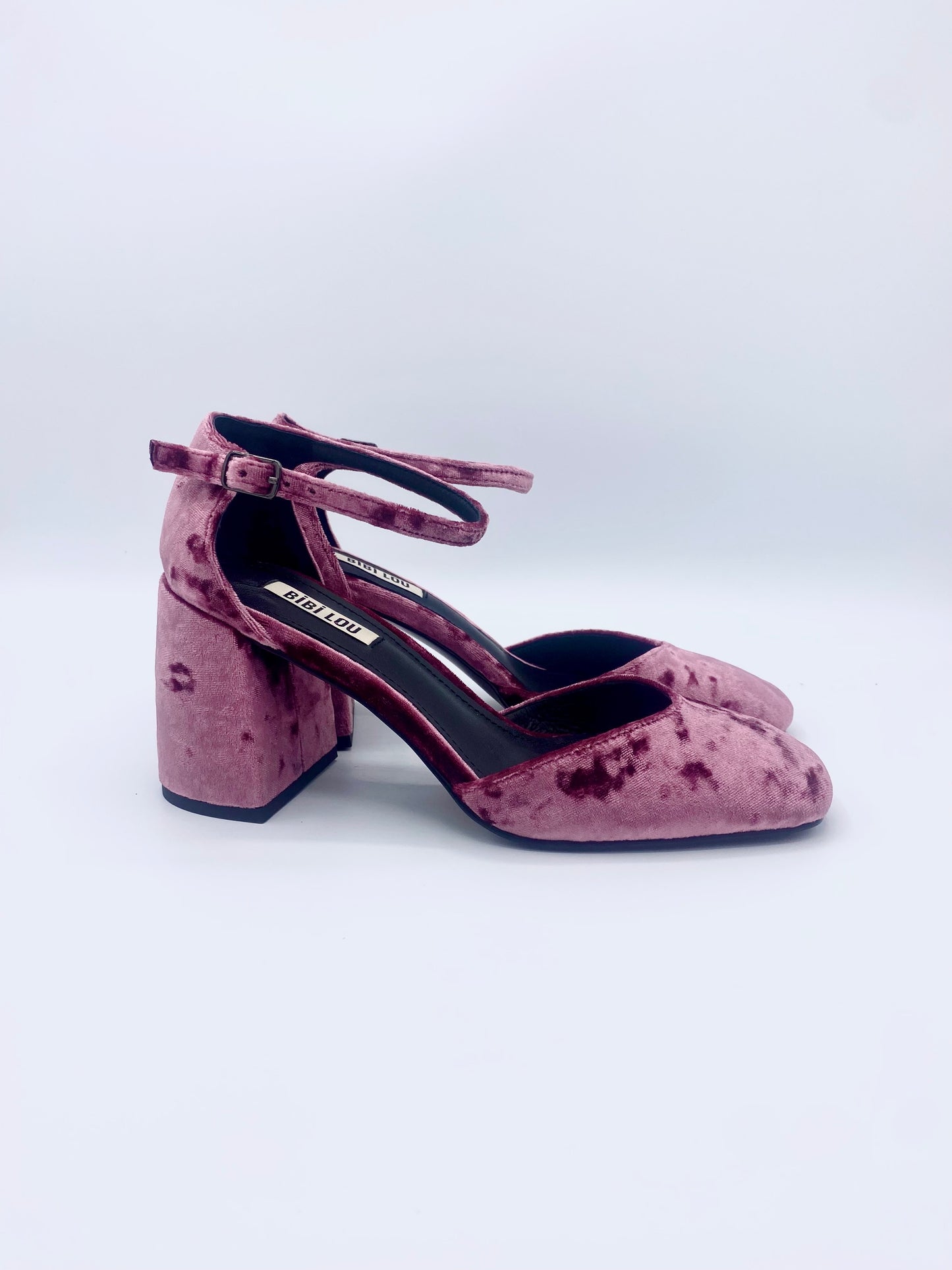 EMILY PUMP PINK VELVET