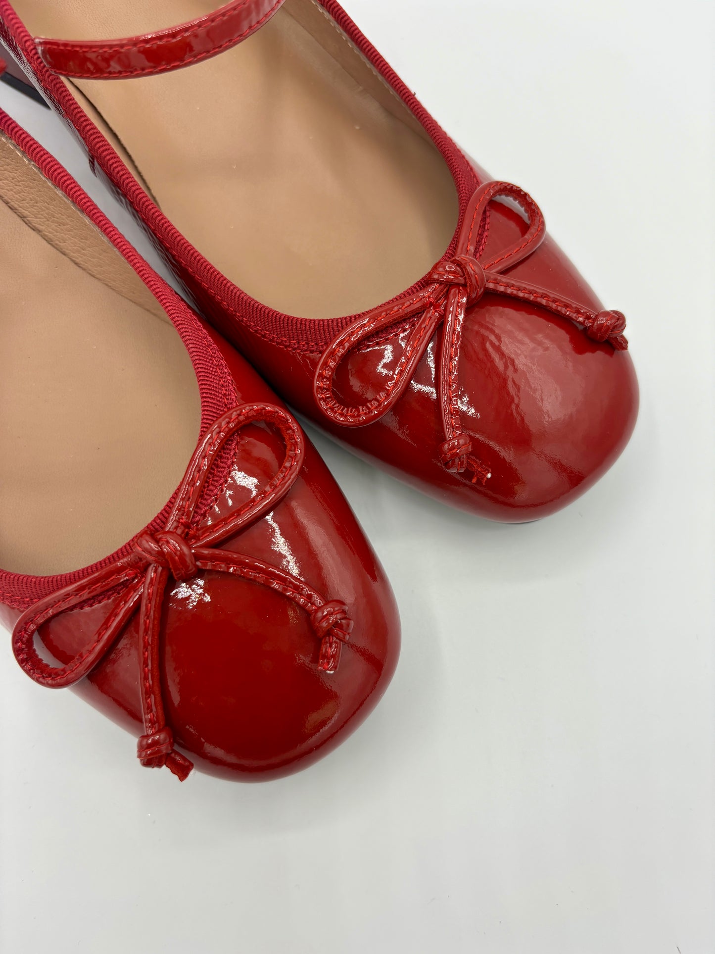 MISTY WRINKLED PATENT BALLERINA RED