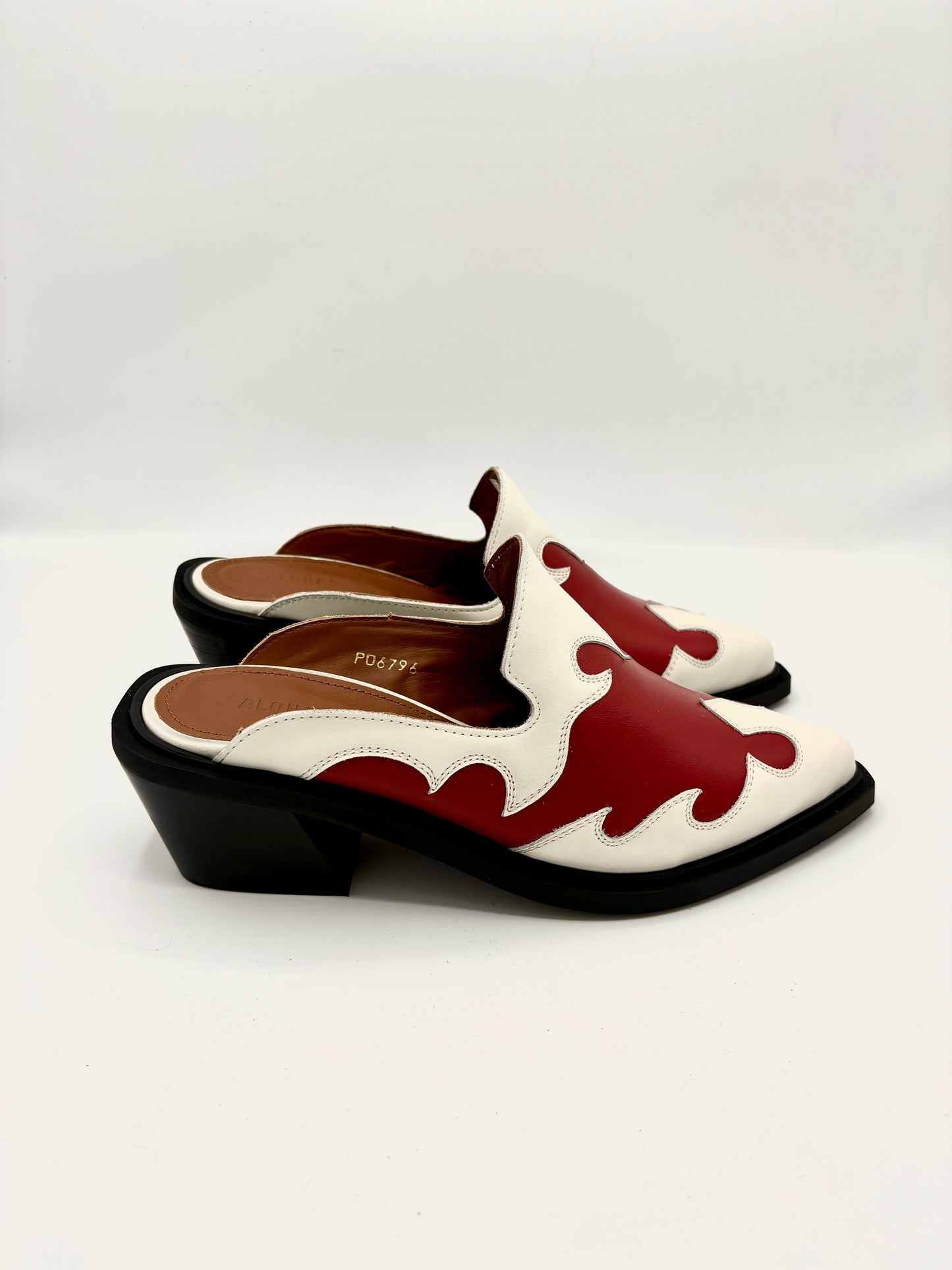 WESTON WESTERN MULES RED AND WHITE