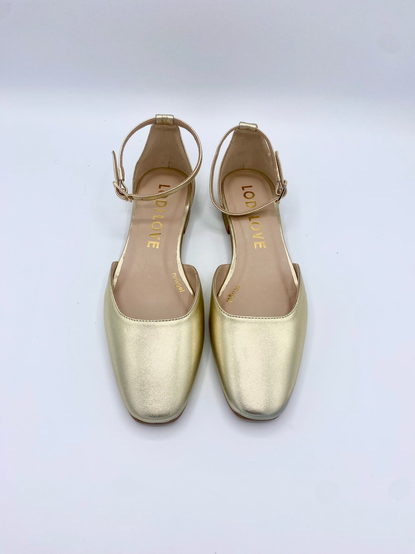 COSMOS BALLERINA GOLD