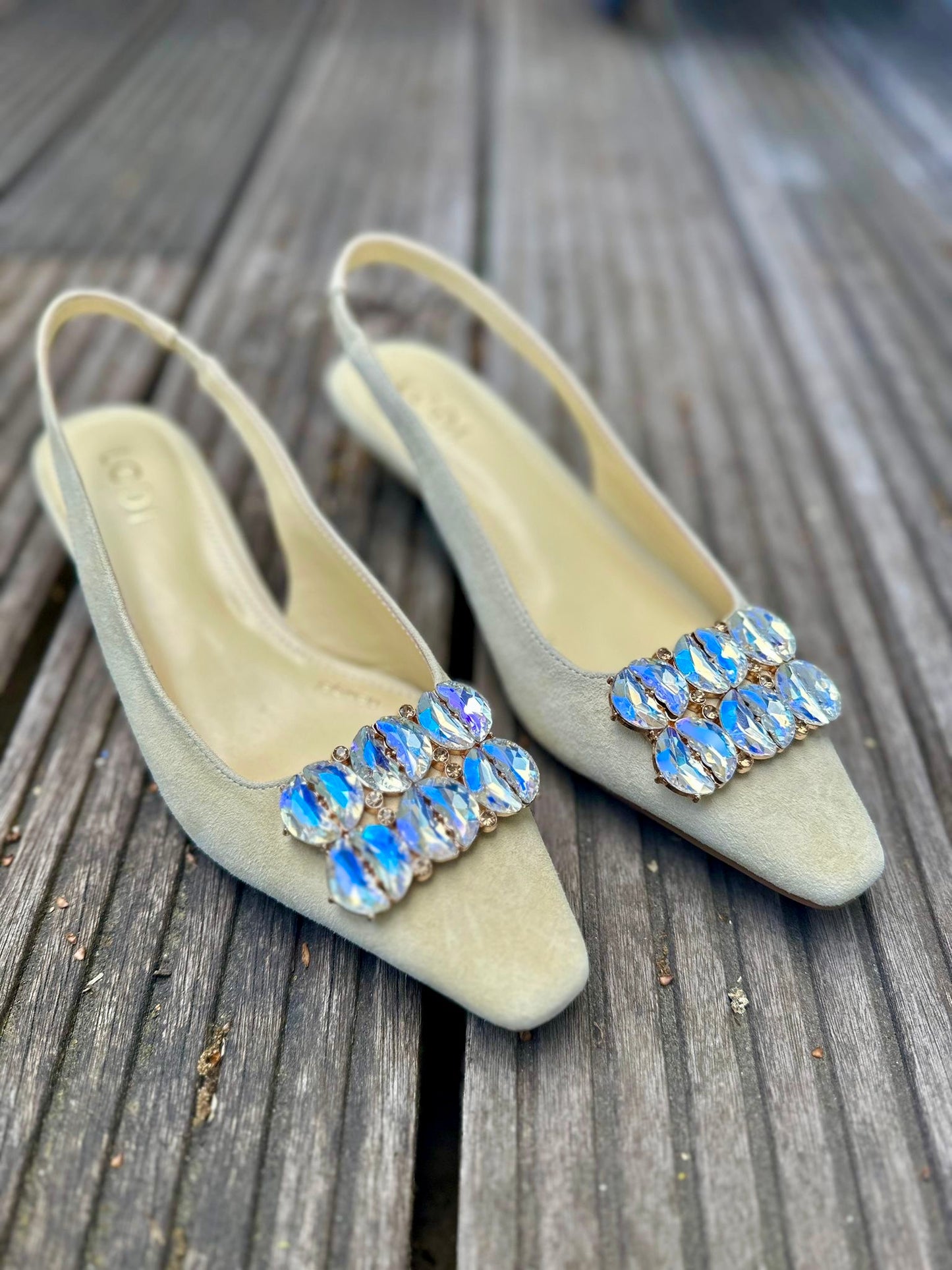ERIDANO PUMP BUTTER YELLOW