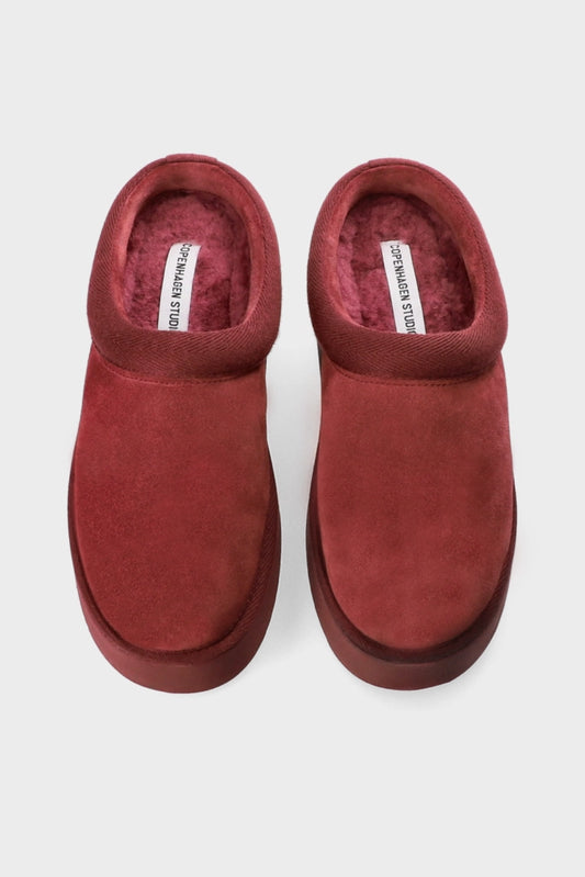 CPH272 SUEDE BORDEAUX PLATEAU SLIPPER