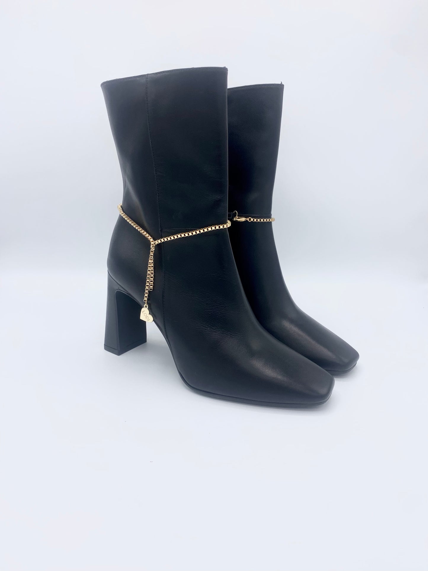 SIMEN ANKLE BOOT BLACK CHAIN