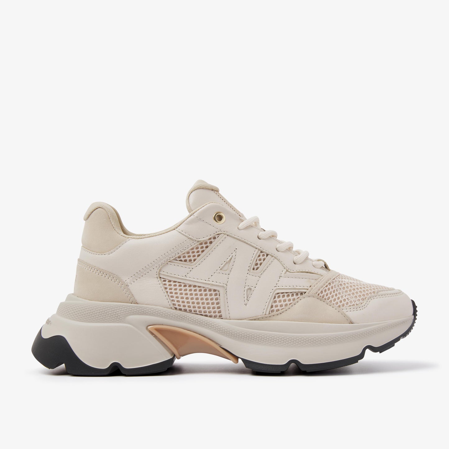 ROSS TREK EDGE SNEAKER - DESERT NUBUCK