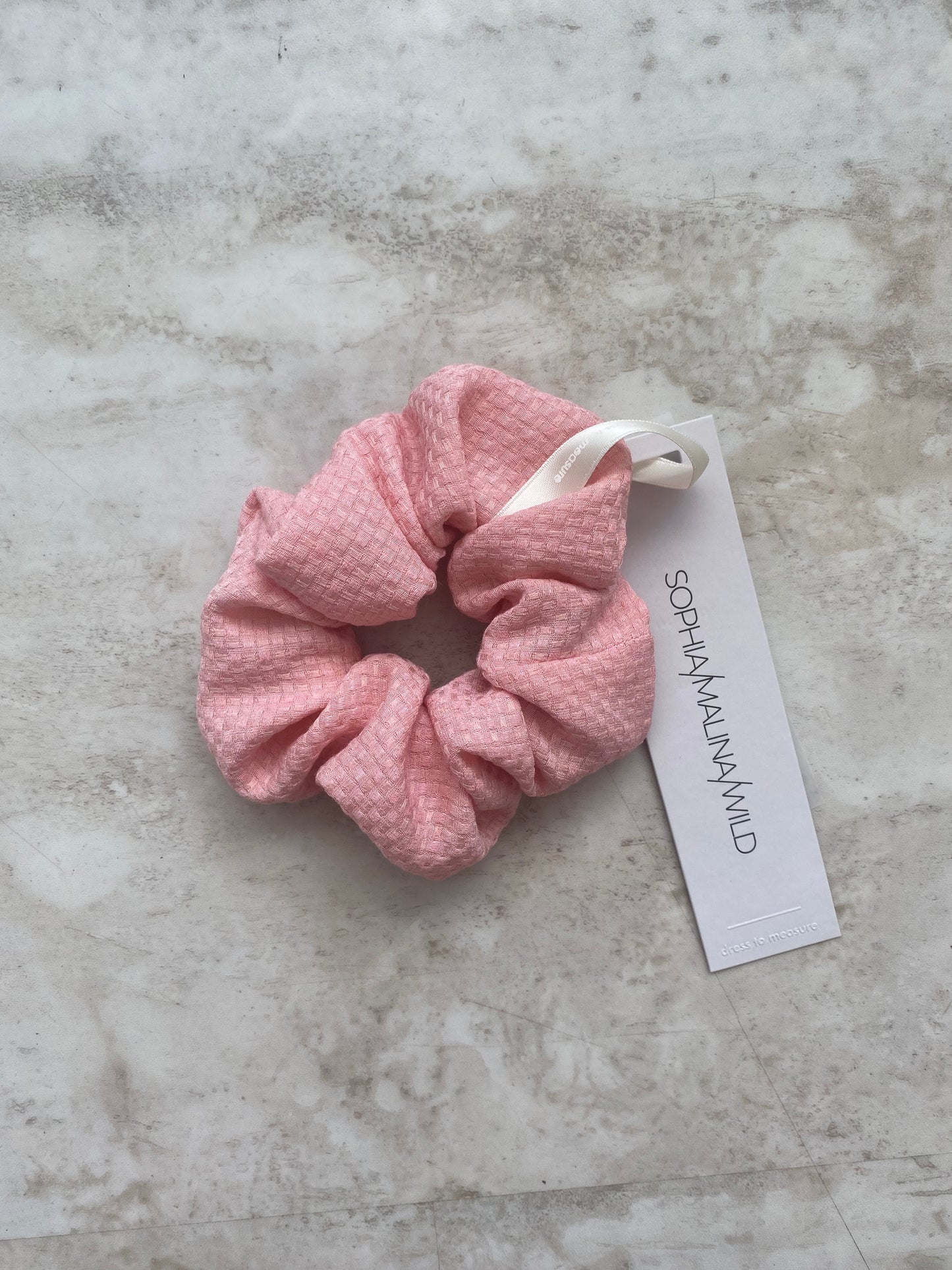 THE ROSE EYE CANDY SCRUNCHIE